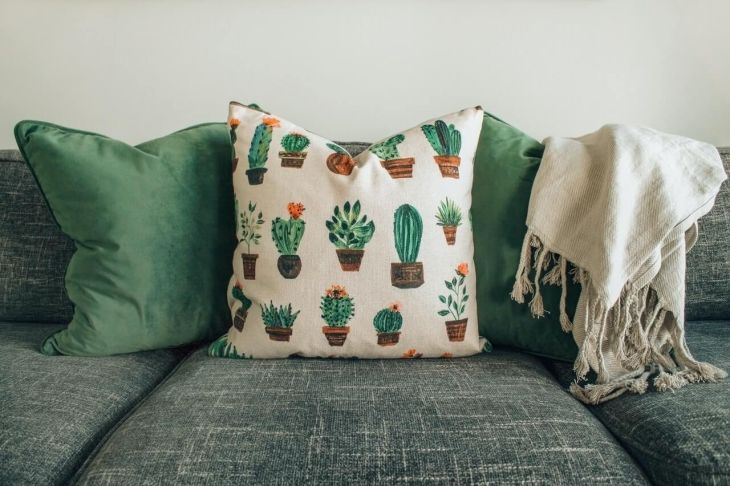 Reasons You Should Invest In Throw Pillow Covers